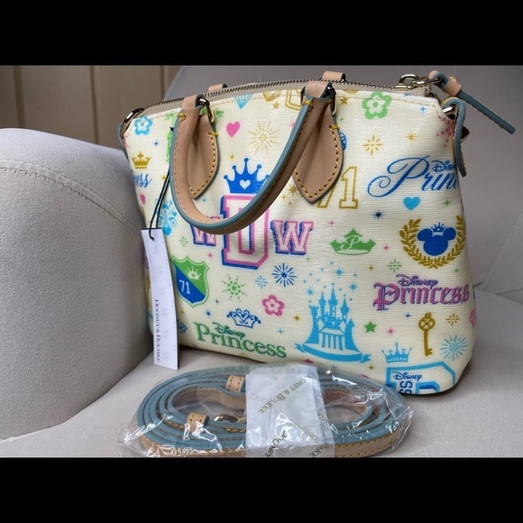 New! Dooney & Bourke 2013 Walt Disney World Princess Half Marathon Mini Handbag - Picture 4 of 7